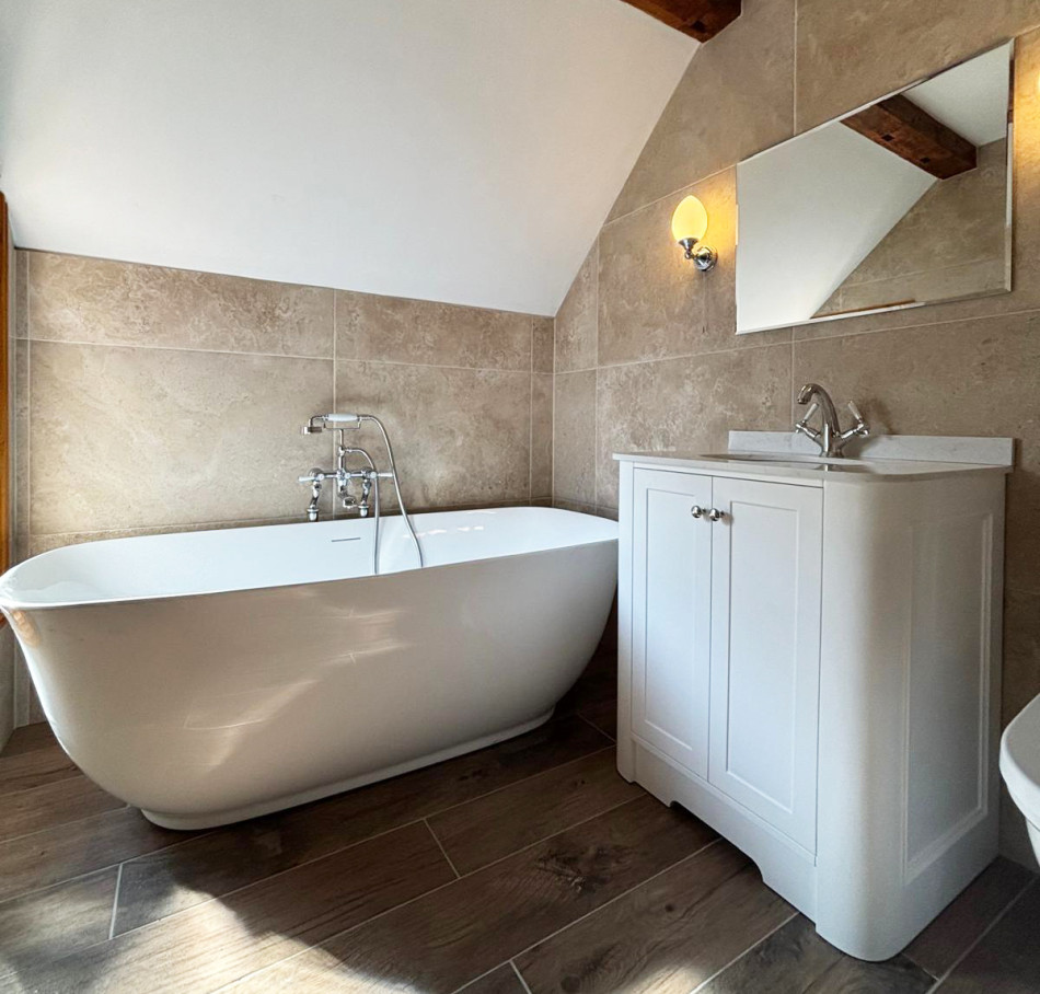 WhatsApp-Image-2025-11-04-at-12 46-about