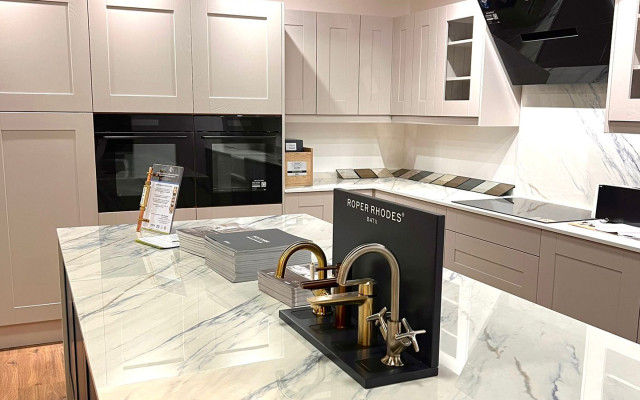Barkers-interiors-kitchen-showroom-hero